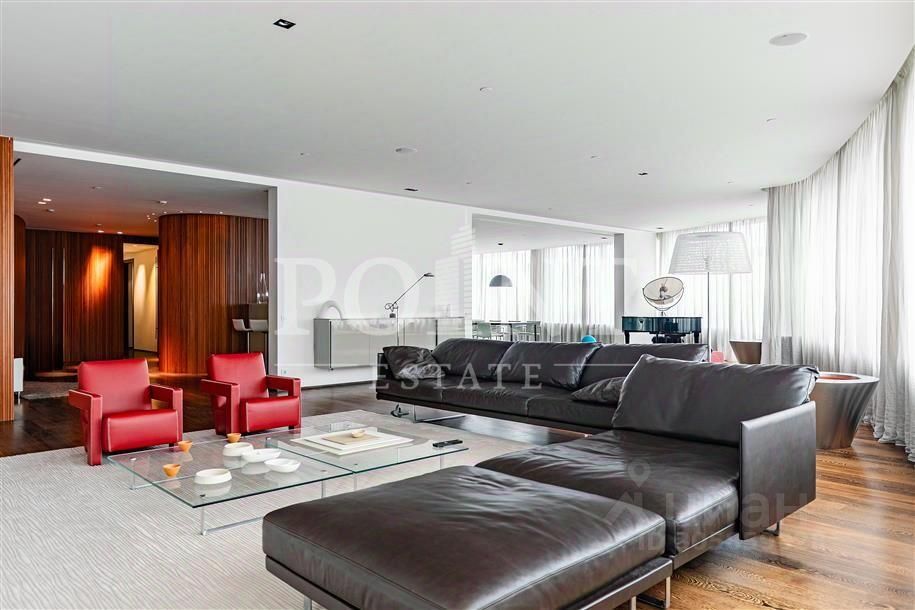 Продажа 5-комн квартиры на вторичном рынке переулок Брюсов, 19