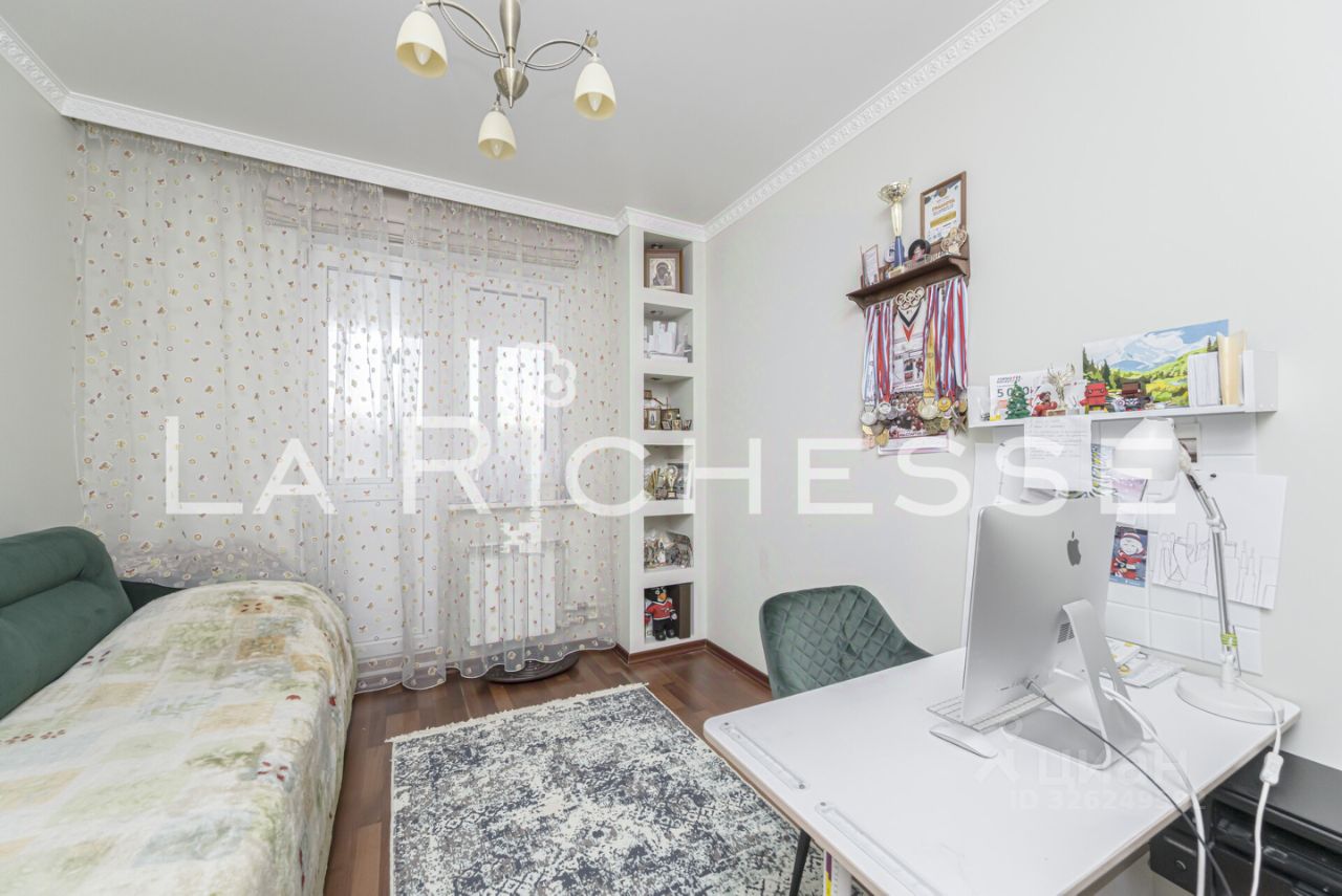 Продажа 2-комн квартиры на вторичном рынке Беловежская улица, 17К2