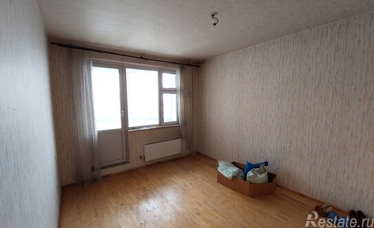 Продажа 3-комн квартиры на вторичном рынке Болшево, улица Исаева,  д. 9