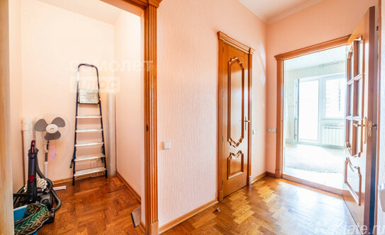 Аренда 3-комн квартиры на вторичном рынке улица Гарибальди,  д. 36