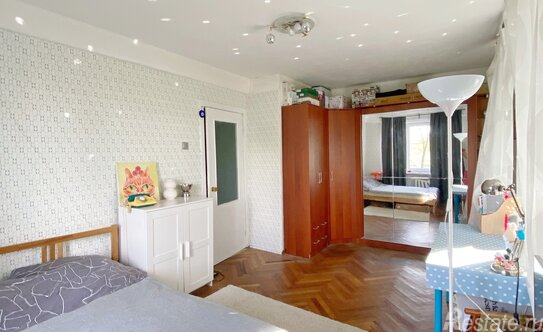 Продажа 1-комн квартиры на вторичном рынке Бассейная ул,  д. 81