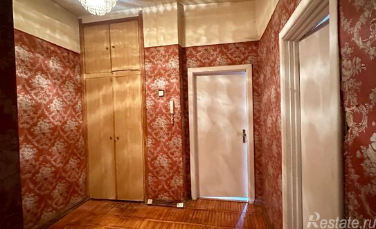 Продажа 2-комн квартиры на вторичном рынке Лобня, Научный г-к,  д. 1