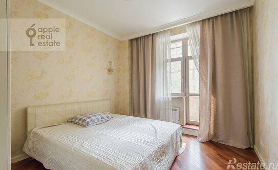 Аренда 4-комн квартиры на вторичном рынке улица Александра Невского,  д. 27