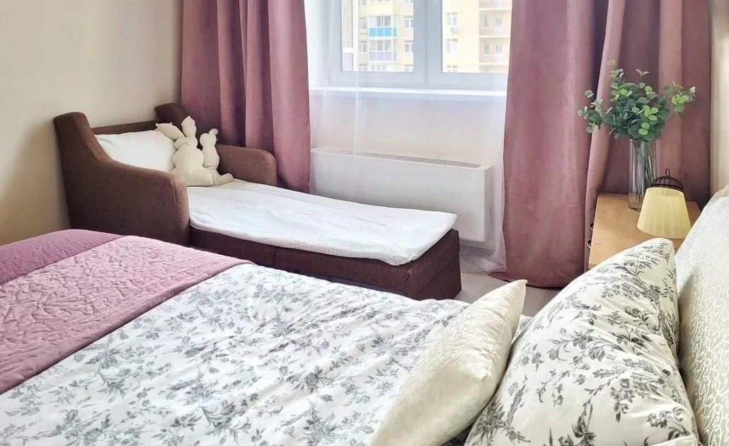 Продажа 2-комн квартиры на вторичном рынке Введенское кв-л, Звенигород, 1Б