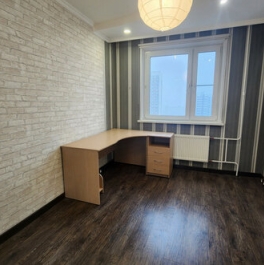 Продажа 2-комн квартиры на вторичном рынке бульвар Адмирала Ушакова,  д. 11