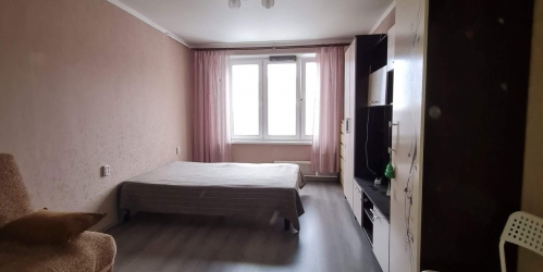 1-комн квартира Искры улица,  д. 9