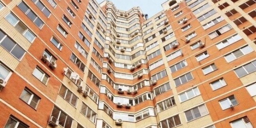 3-комн квартира ул Екатерины Будановой,  д. 20,  к. 1