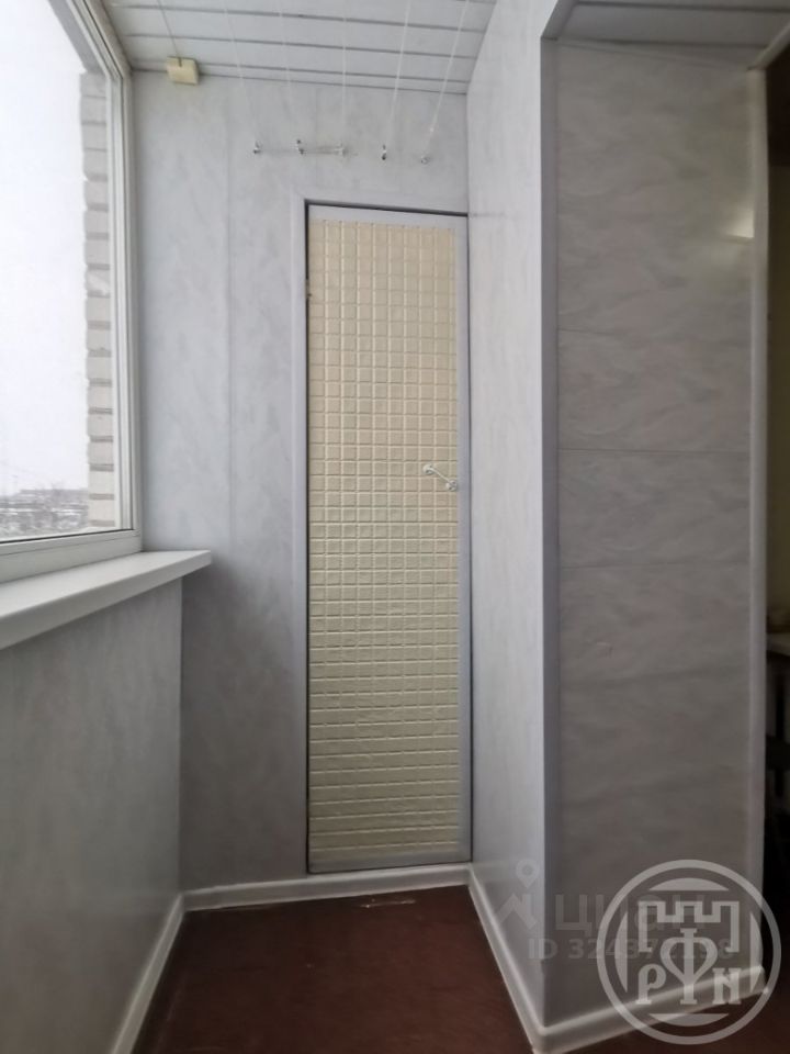 Продажа 2-комн квартиры на вторичном рынке Луга, проспект Урицкого, 80