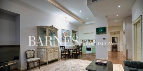 4-комн квартира Николопесковский Б. пер,  д. 13