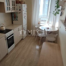 Продажа 1-комн квартиры на вторичном рынке ул Днепропетровская,  д. 16,  к. 2