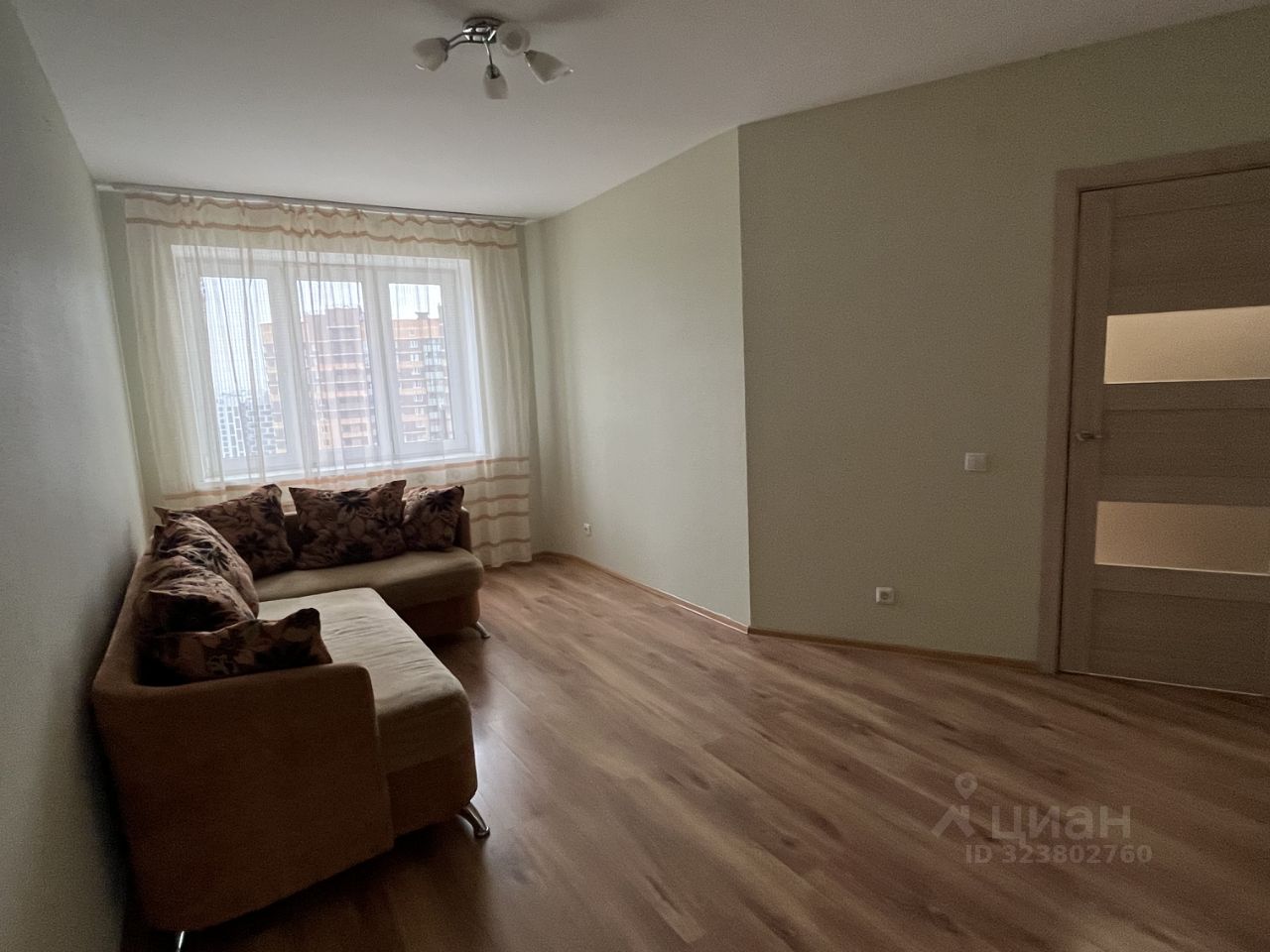 Продажа 1-комн квартиры на вторичном рынке Мурино, улица Шоссе в Лаврики, 57к1