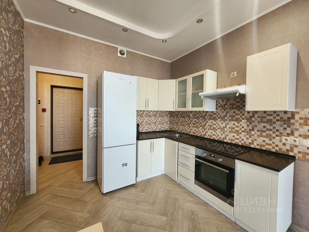 Продажа 2-комн квартиры на вторичном рынке Апрелевка, улица Ясная, 5