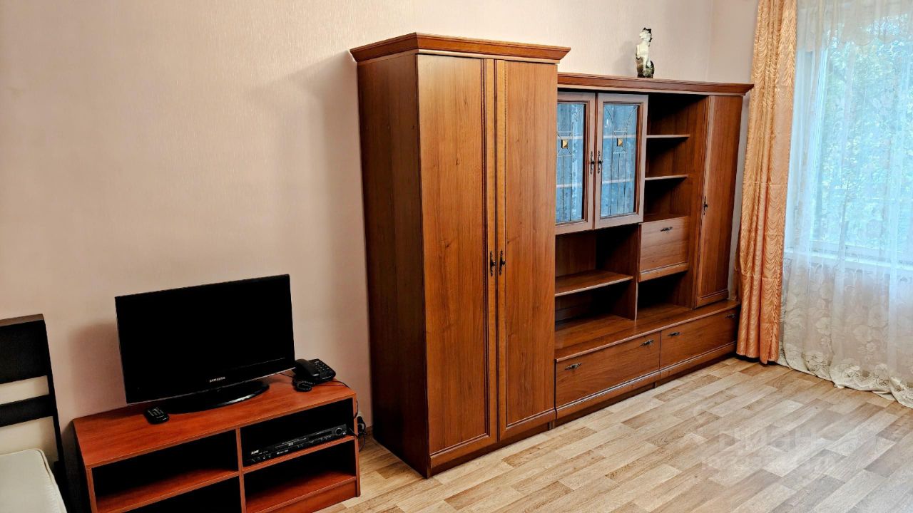 Аренда 1-комн квартиры на вторичном рынке Бирюлевская улица, 13К3