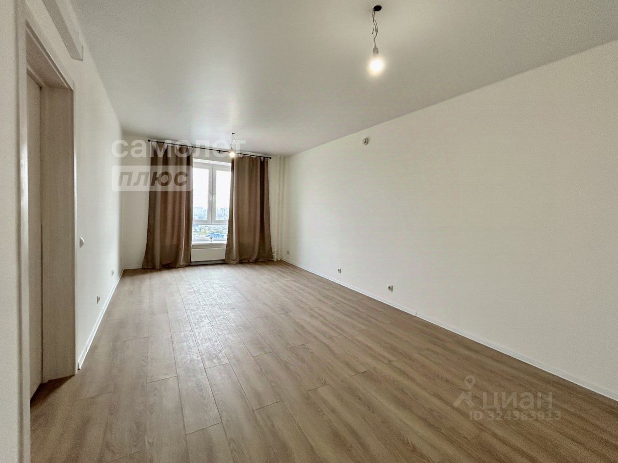 Продажа 3-комн квартиры на вторичном рынке Ясеневая улица, 12к8