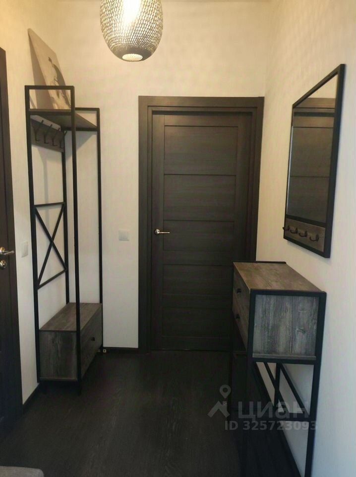 Аренда студии улица Верхне-Каменская, 11к2