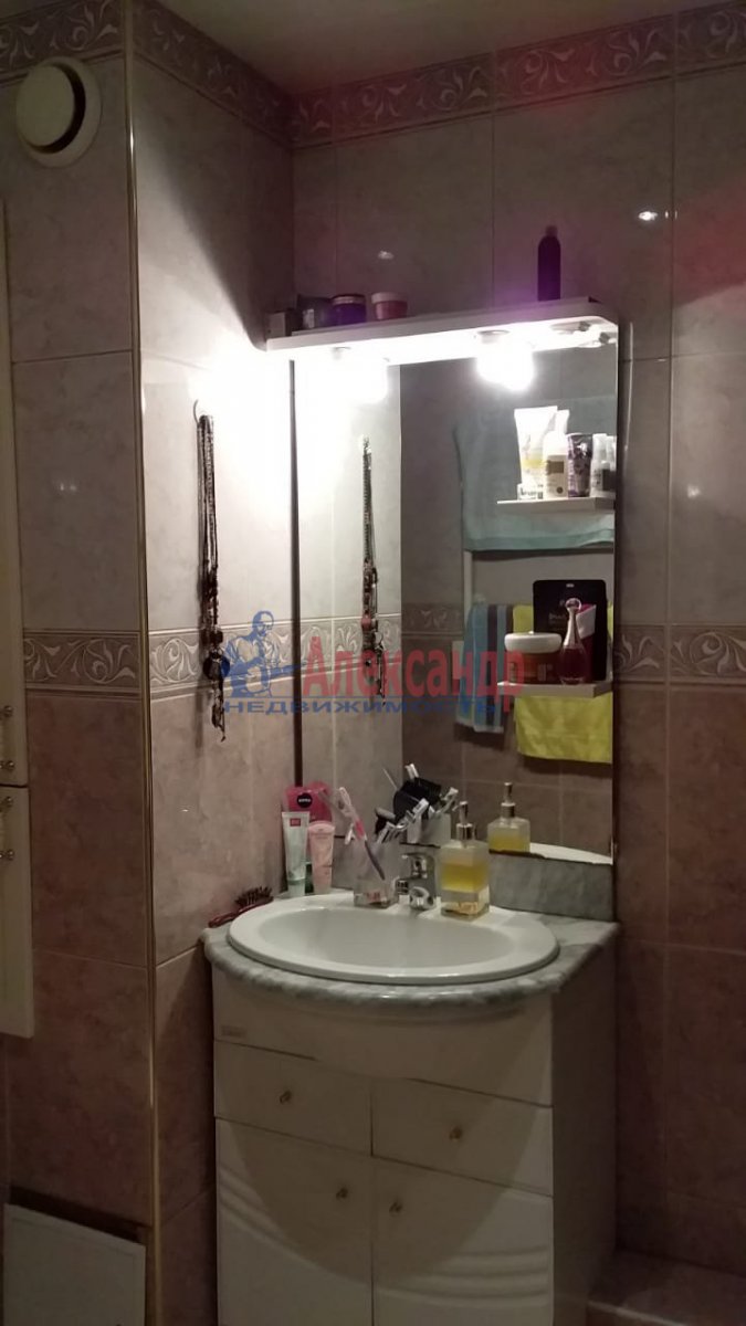 Продажа 3-комн квартиры на вторичном рынке Выборг г., Рубежная ул. ,  д. 23
