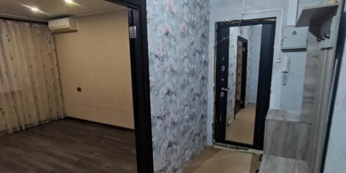 2-комн квартира Лухмановская улица,  д. 5