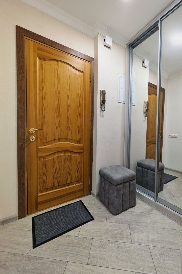 Аренда 1-комн квартиры на вторичном рынке Старая Басманная улица, 9к1