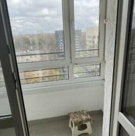 Продажа 3-комн квартиры на вторичном рынке улица Чёрное Озеро