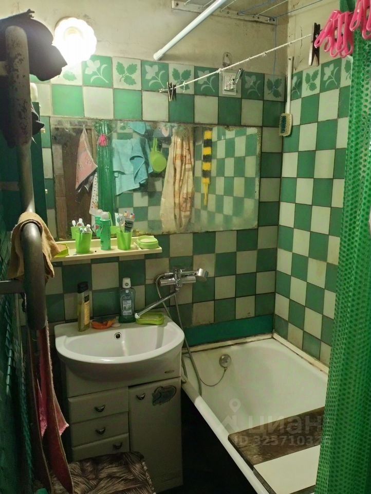Продажа 3-комн квартиры на вторичном рынке улица Демьяна Бедного, 14к3
