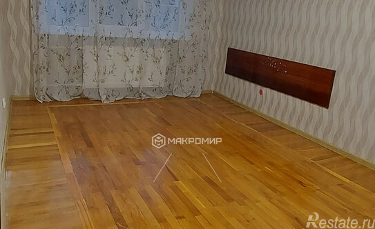 Продажа 2-комн квартиры на вторичном рынке улица Стасовой,  д. 4 к1