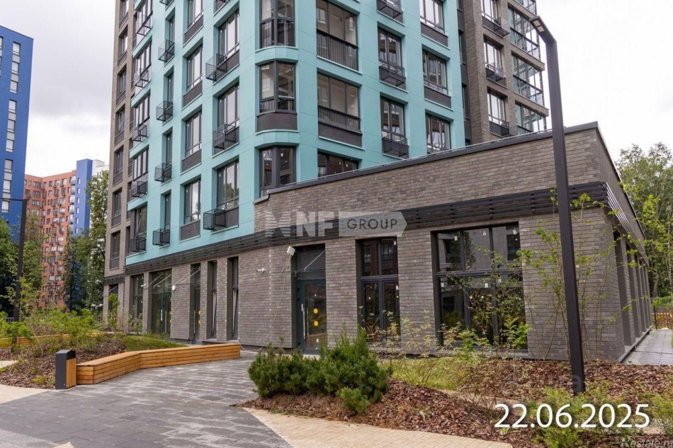 Продажа торгового помещения Скандинавский б-р,  д. 9