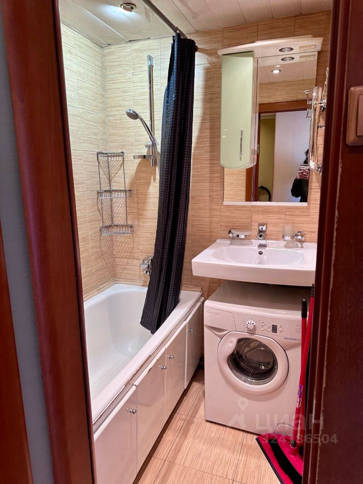 Продажа 2-комн квартиры на вторичном рынке улица Сталеваров, 14К3