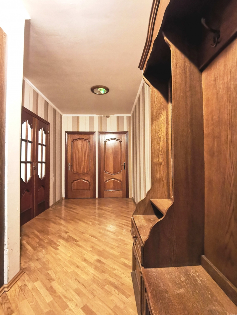 Продажа 3-комн квартиры на вторичном рынке Балаклавский пр-кт,  д. 2,  к. 3