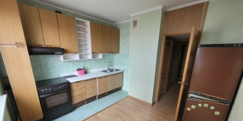 3-комн квартира Спасская Б. ул,  д. 33,  к. 1