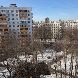 Продажа 2-комн квартиры на вторичном рынке ул Болотниковская,  д. 38,  к. 4