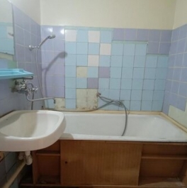 Продажа 3-комн квартиры на вторичном рынке ул Конёнкова,  д. 11