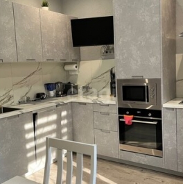 Продажа 3-комн квартиры на вторичном рынке 31 Октября, Центральная улица,  д. 45