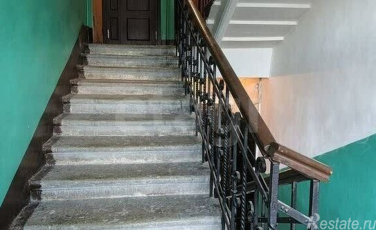 Продажа 2-комн квартиры на вторичном рынке Витебская улица,  д. 21