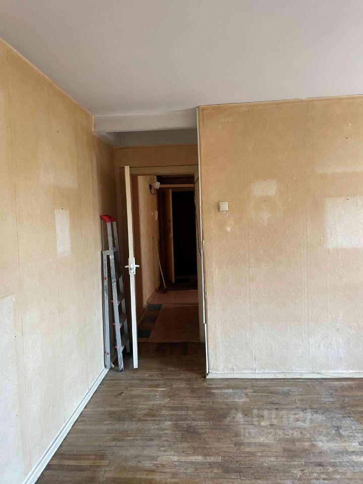 Продажа 2-комн квартиры на вторичном рынке улица Добровольцев, 26