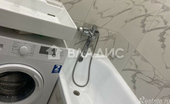 Продажа 1-комн квартиры на вторичном рынке проспект Лихачёва,  д. 18 к1