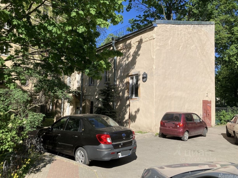 Продажа отдельного здания ул Профессора Попова,  д. 12