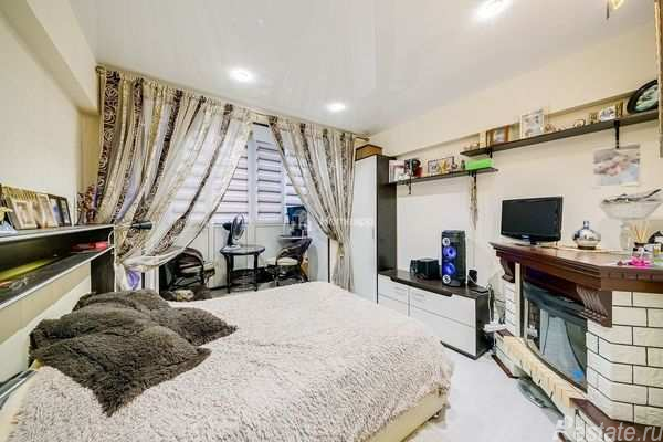 Продажа 3-комн квартиры на вторичном рынке Маршала Новикова ул,  д. 15