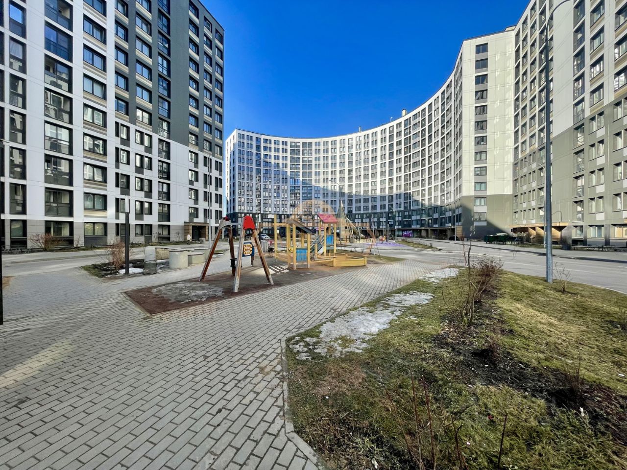 Продажа 1-комн квартиры на вторичном рынке Планерная улица, 89