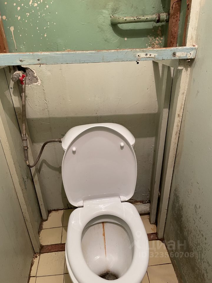 Продажа 2-комн квартиры на вторичном рынке Дальневосточный проспект, 46/28