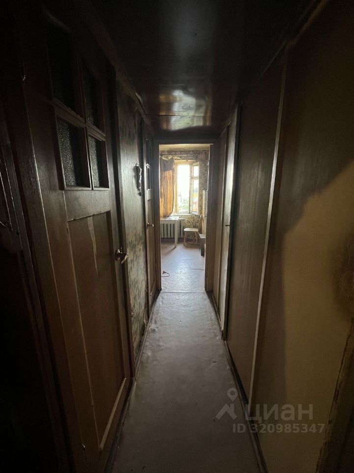Продажа 4-комн квартиры на вторичном рынке Дубровка пгт, улица Томилина, 5