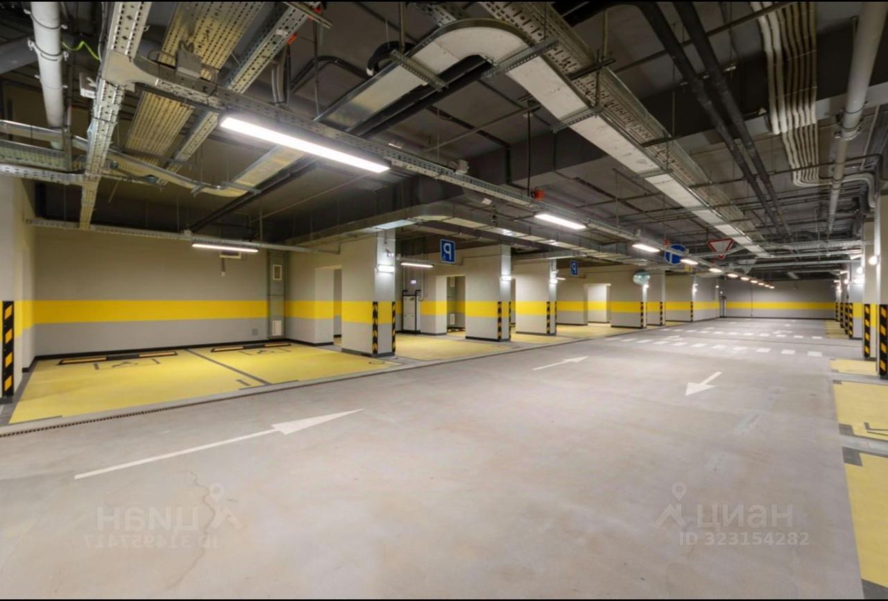 Продажа 4-комн квартиры на вторичном рынке Дружинниковская улица, 15