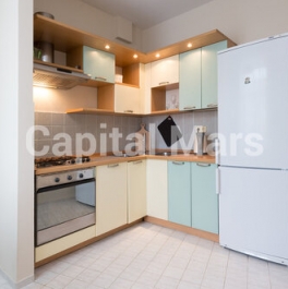 Аренда 2-комн квартиры на вторичном рынке Пироговская Б. ул,  д. 53