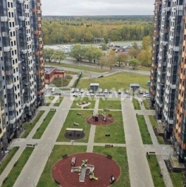 Продажа 2-комн квартиры на вторичном рынке ул Яворки,  д. 1,  к. 7