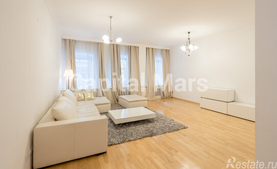 Аренда 3-комн квартиры на вторичном рынке Последний переулок,  д. 21