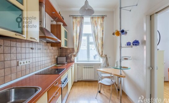 Аренда 3-комн квартиры на вторичном рынке Смоленский 1-й пер,  д. 22/10