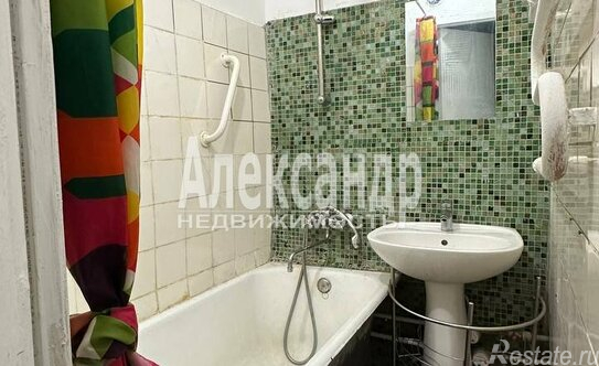 Продажа 2-комн квартиры на вторичном рынке Верности ул,  д. 7