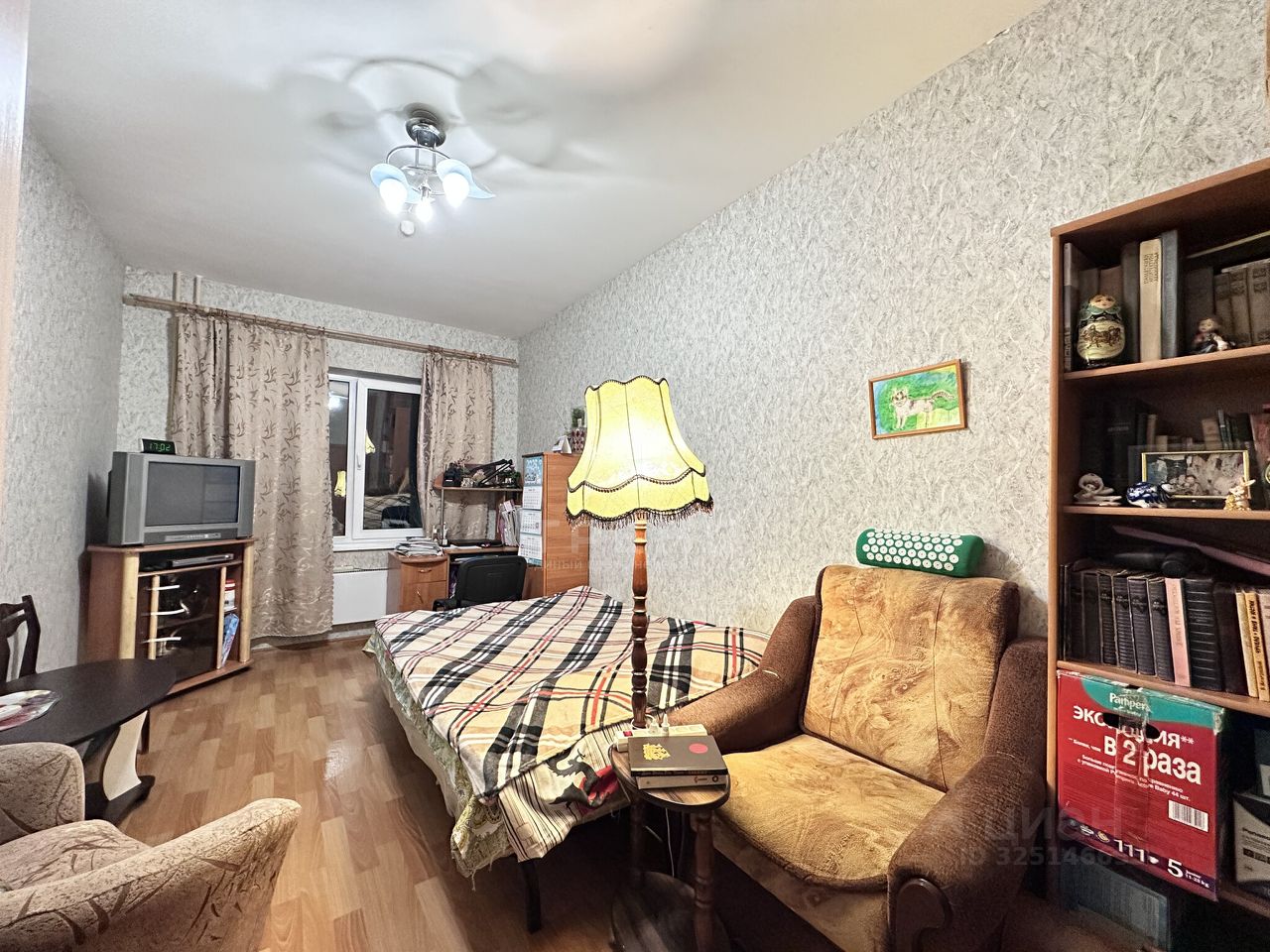 Продажа 1-комн квартиры на вторичном рынке пос. Шушары, Детскосельский тер., улица Центральная, 14к1