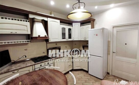 Аренда 2-комн квартиры на вторичном рынке улица Литвина-Седого,  д. 7А