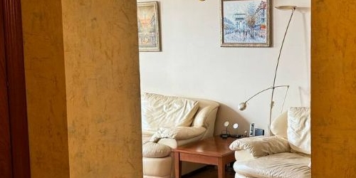 3-комн квартира улица Бориса Галушкина, 26