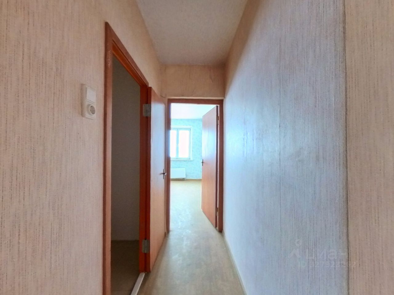 Продажа 2-комн квартиры на вторичном рынке Рождественская улица, 31